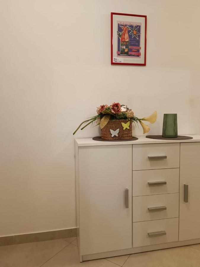 Apartments Josip Žrnovnica Extérieur photo